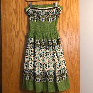 Strapless midi dress with floral design